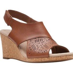Clark’s Lafley Joy Wedge Tan Shoes